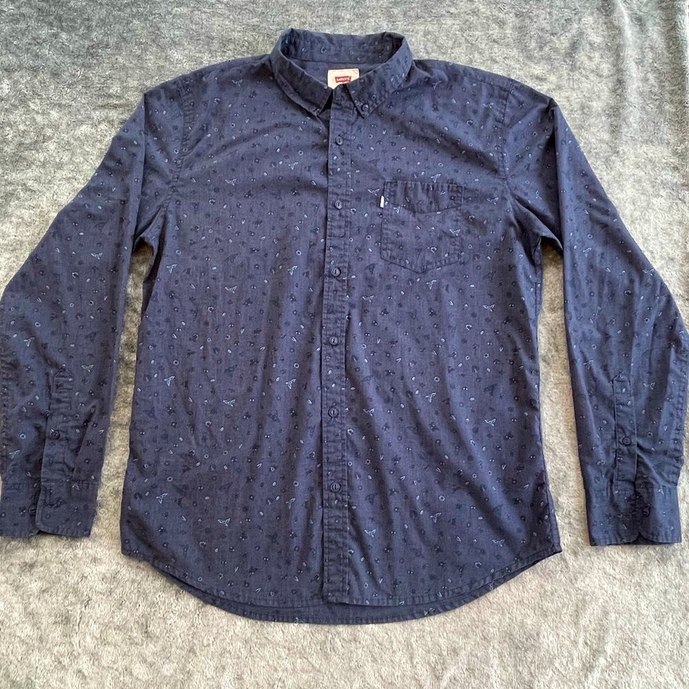 Levi’s Blue Button Down Long Sleeve Size L